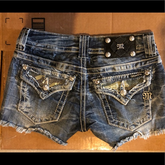 Miss Me sequin camp shorts - Picture 3 of 3